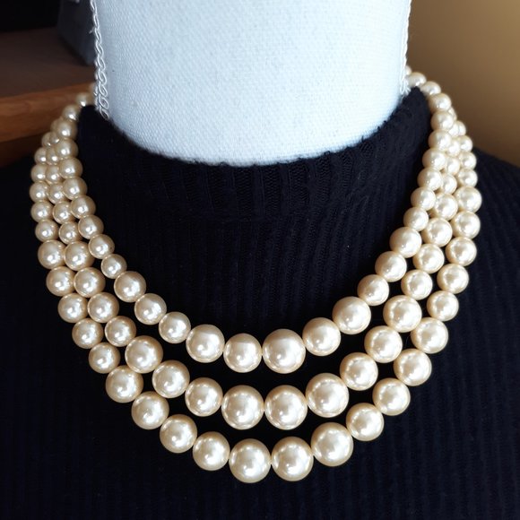 Jewelry - Vintage Pearl Choker